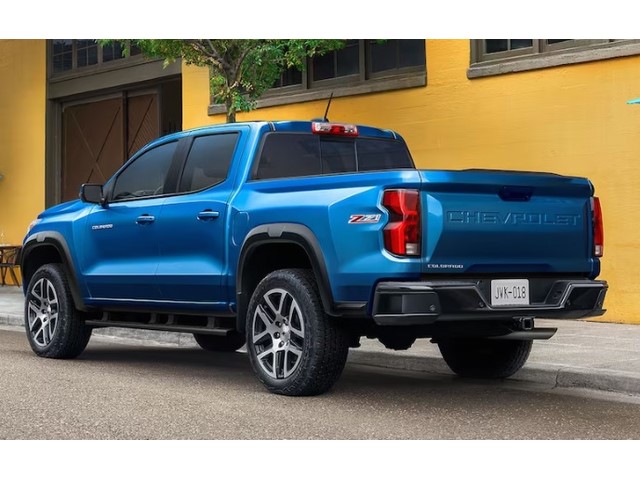 Libro Azul Chevrolet Colorado 2023