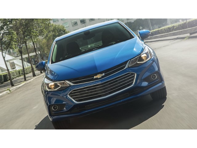 Libro Azul Chevrolet Cruze 2018
