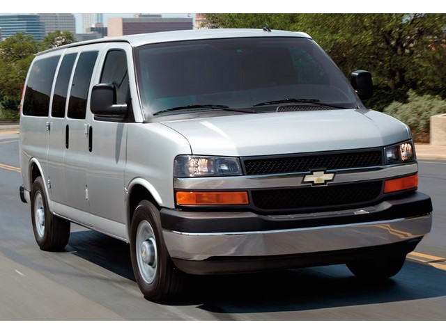 Libro Azul General Motors Express Van 2025