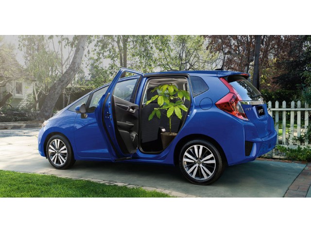 Libro Azul Honda FIT 2017