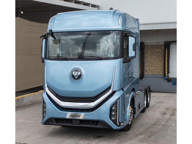 Frente de un Foton Galaxus 2027