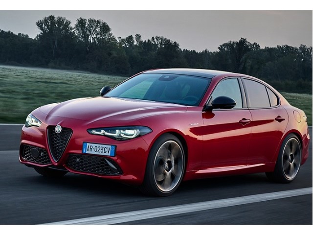 Alfa Romeo GIULIA 2025
