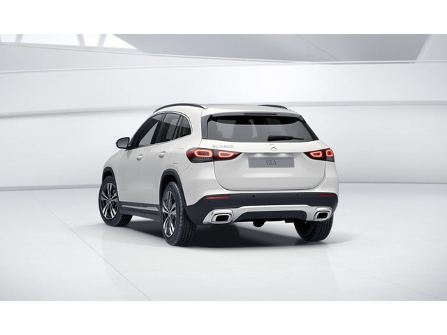 Libro Azul Mercedes Benz Clase GLA 2023