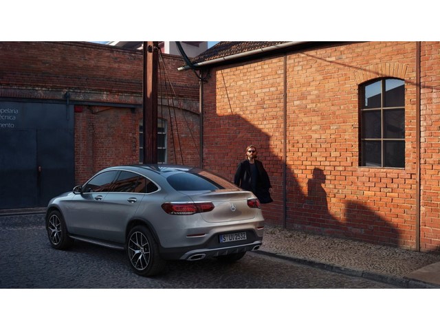 Libro Azul Mercedes Benz Clase GLC 2021