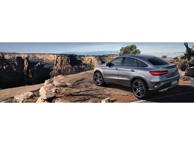 Libro Azul Mercedes Benz Clase GLE 2020