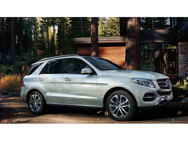 Libro Azul Mercedes Benz Clase GLE 2018