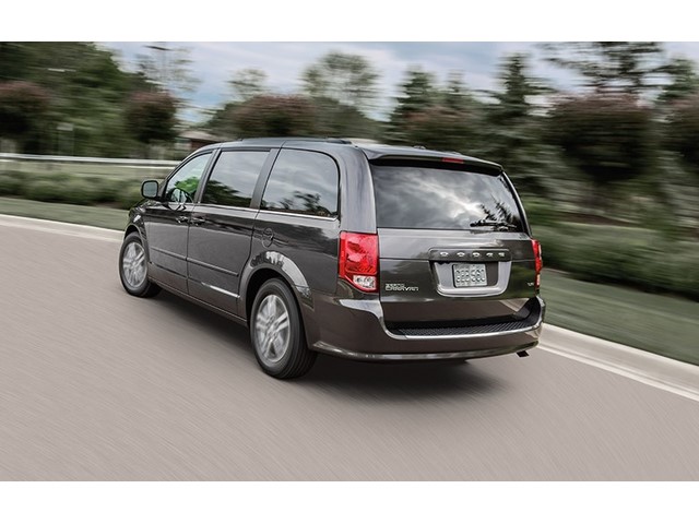 Libro Azul Dodge Grand Caravan 2017