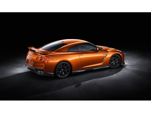 Libro Azul Nissan GT-R 2018