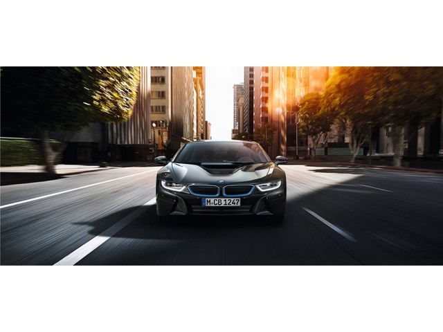 Libro Azul BMW i8 2019