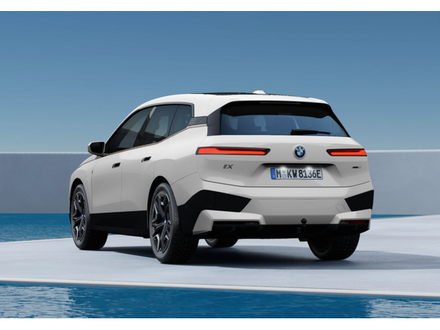 Libro Azul BMW iX 2024