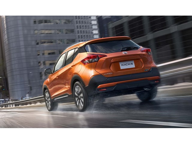 Libro Azul Nissan KICKS 2017