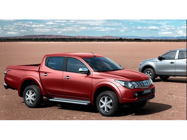Libro Azul Mitsubishi L200 2018