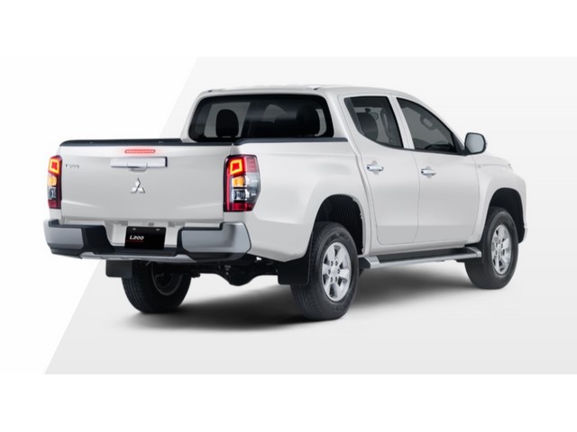 Libro Azul Mitsubishi L200 2023