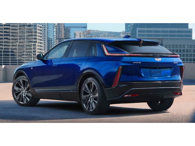Libro Azul Cadillac Lyriq 2026