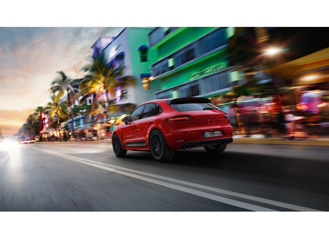 Libro Azul Porsche Macan 2017