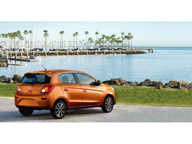 Libro Azul Mitsubishi Mirage 2018