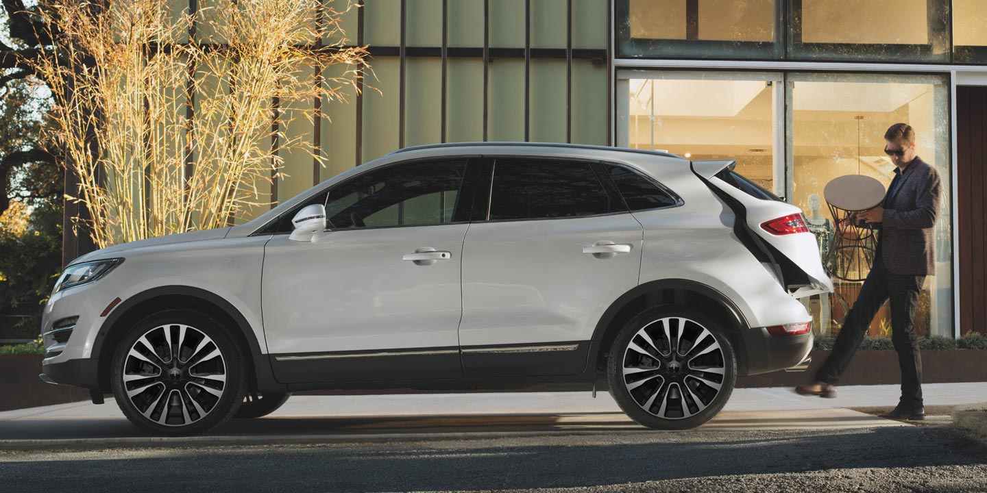 Libro Azul Lincoln MKC 2019