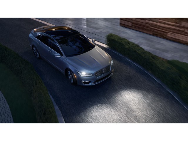 Libro Azul Lincoln MKZ 2017
