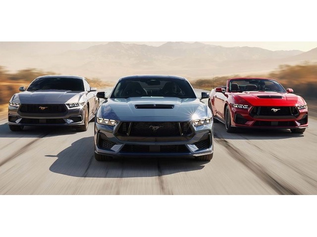 Libro Azul Ford Mustang 2026