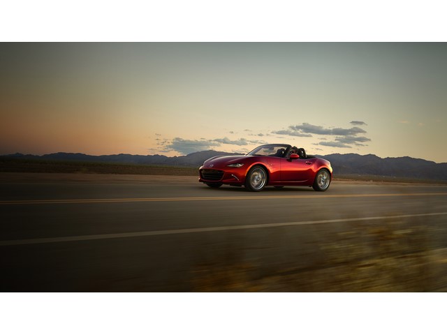 Libro Azul Mazda MX5 2020