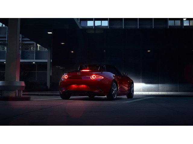 Libro Azul Mazda MX5 2021