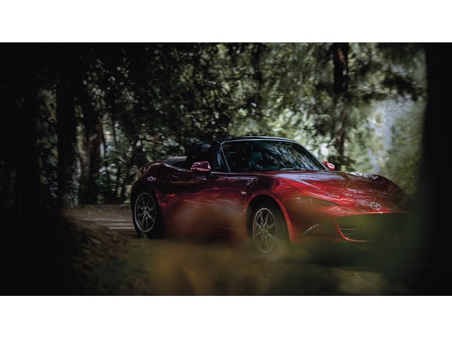 Libro Azul Mazda MX5 2022