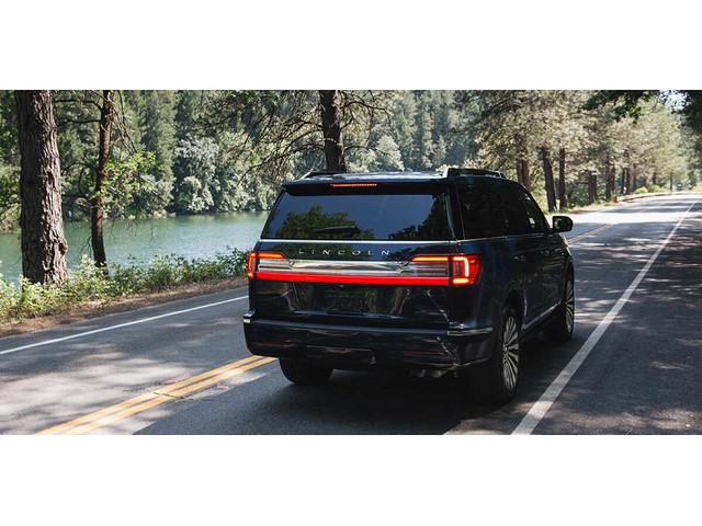 Libro Azul Lincoln Navigator 2021