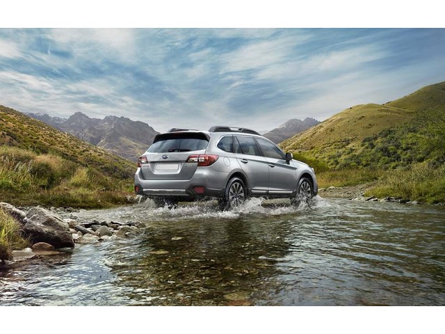 Libro Azul Subaru Outback 2017