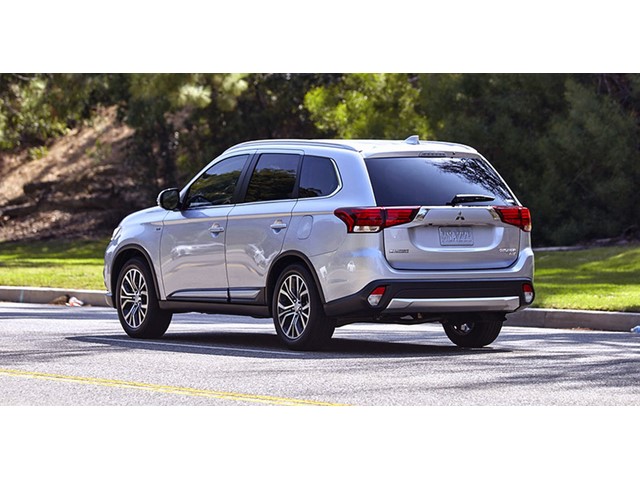 Libro Azul Mitsubishi Outlander 2017