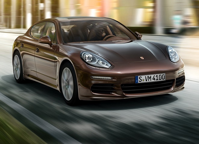 Libro Azul Porsche Panamera 2016