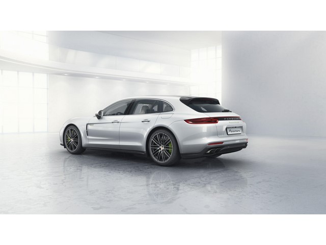 Libro Azul Porsche Panamera 2018