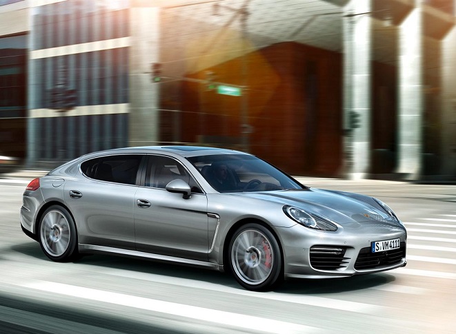 Libro Azul Porsche Panamera 2016