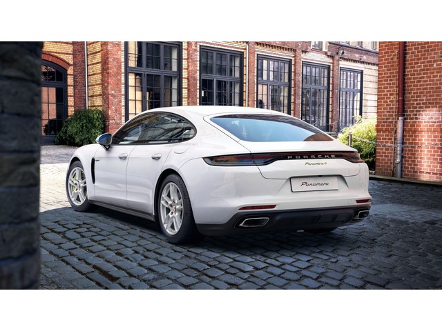 Libro Azul Porsche Panamera 2022