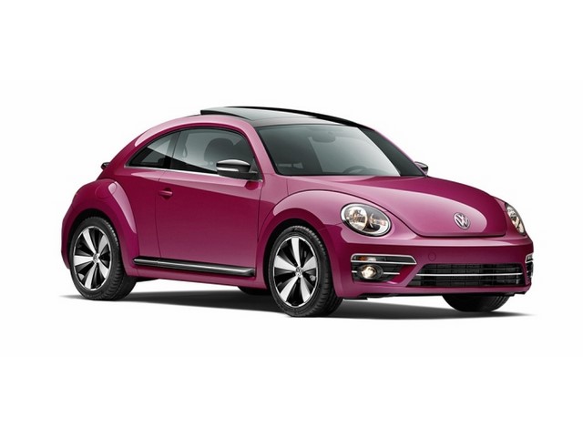 Frente de un Volkswagen Beetle 2017