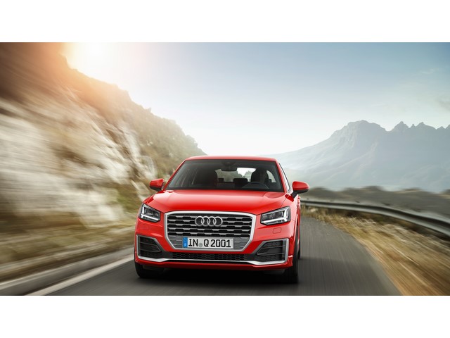 Libro Azul Audi Q2 2018