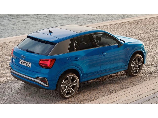 Libro Azul Audi Q2 2022