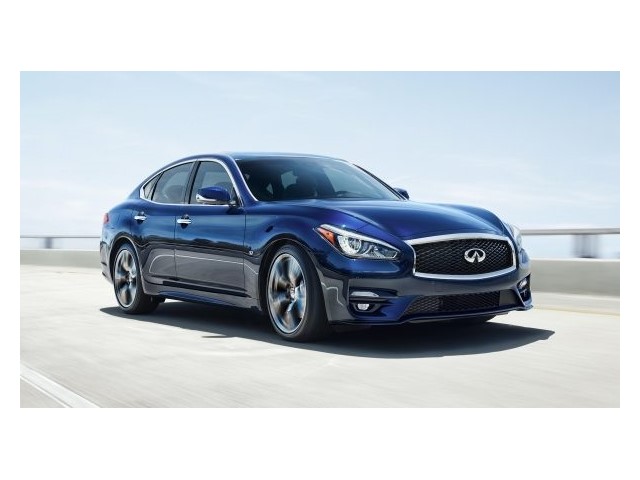Libro Azul Infiniti Q70 2018