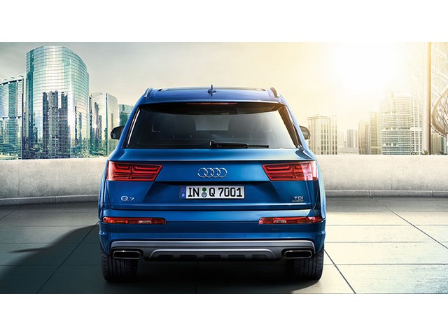 Libro Azul Audi Q7 2017