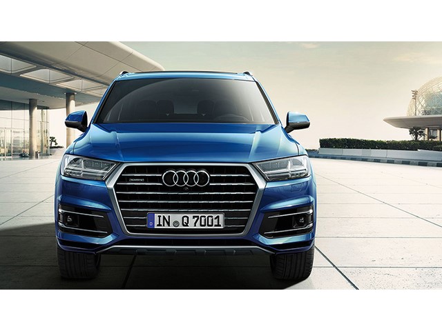 Libro Azul Audi Q7 2017