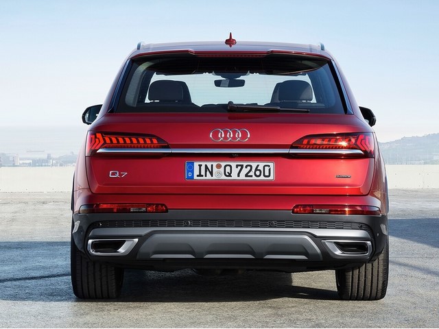Libro Azul Audi Q7 2021