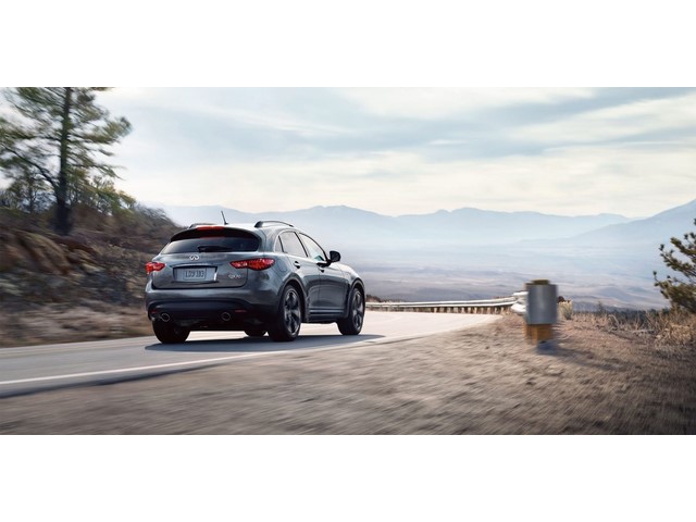 Libro Azul Infiniti QX70 2020