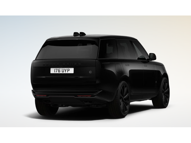 Vista trasera de un Land Rover Range Rover 2027