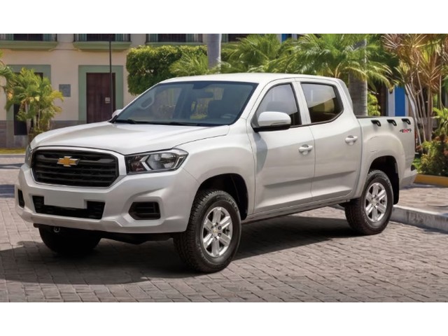 Frente de un General Motors S 10 Max 2027