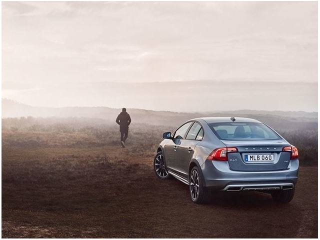 Libro Azul Volvo S60 2017