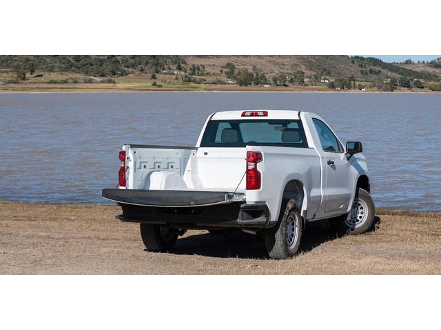 Libro Azul General Motors SILVERADO 2022