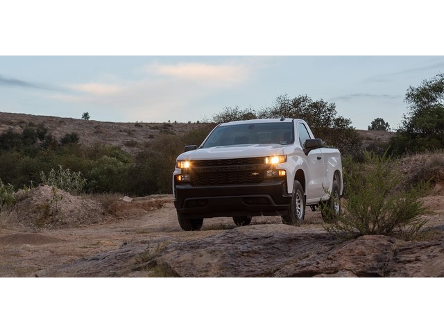 Libro Azul General Motors SILVERADO 2022