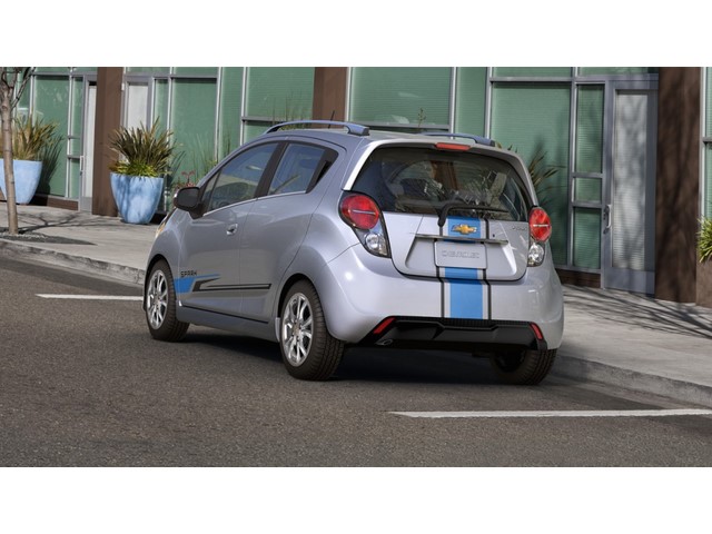 Libro Azul Chevrolet Spark 2016