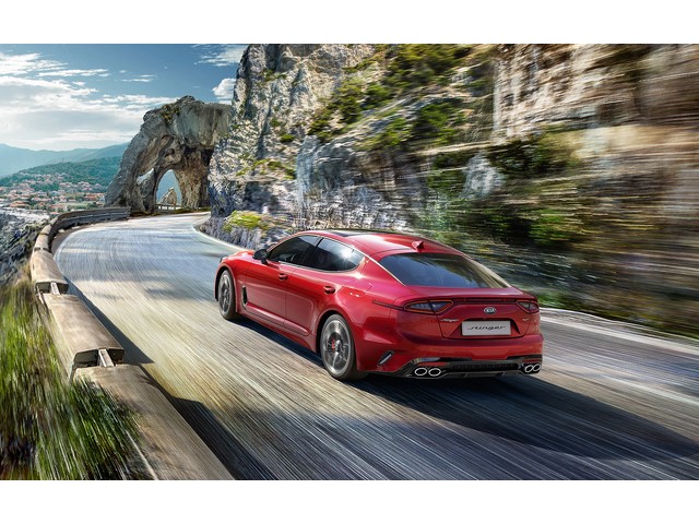 Libro Azul Kia STINGER 2018