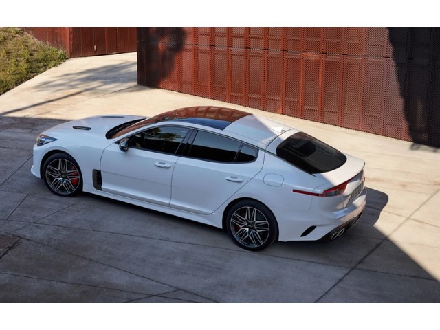 Libro Azul Kia STINGER 2022