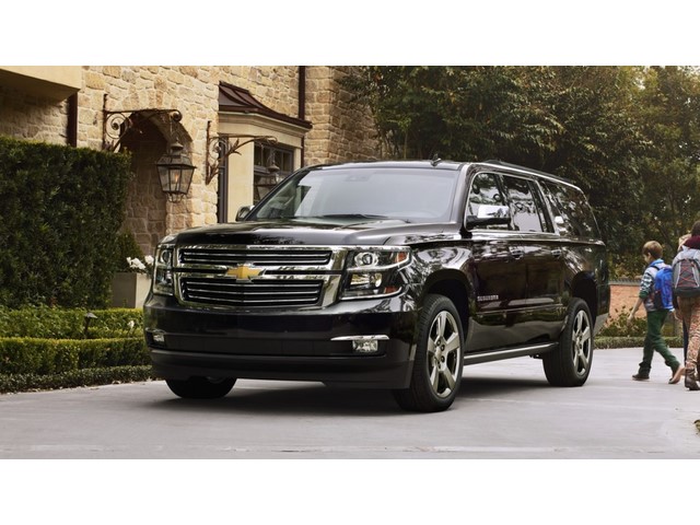 Libro Azul Chevrolet Suburban 2018
